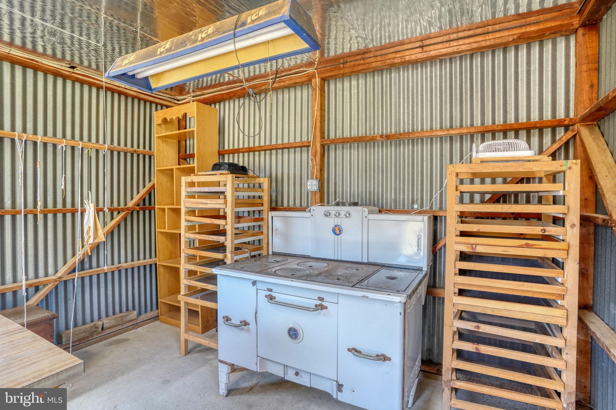 DENTON AREA - Residential