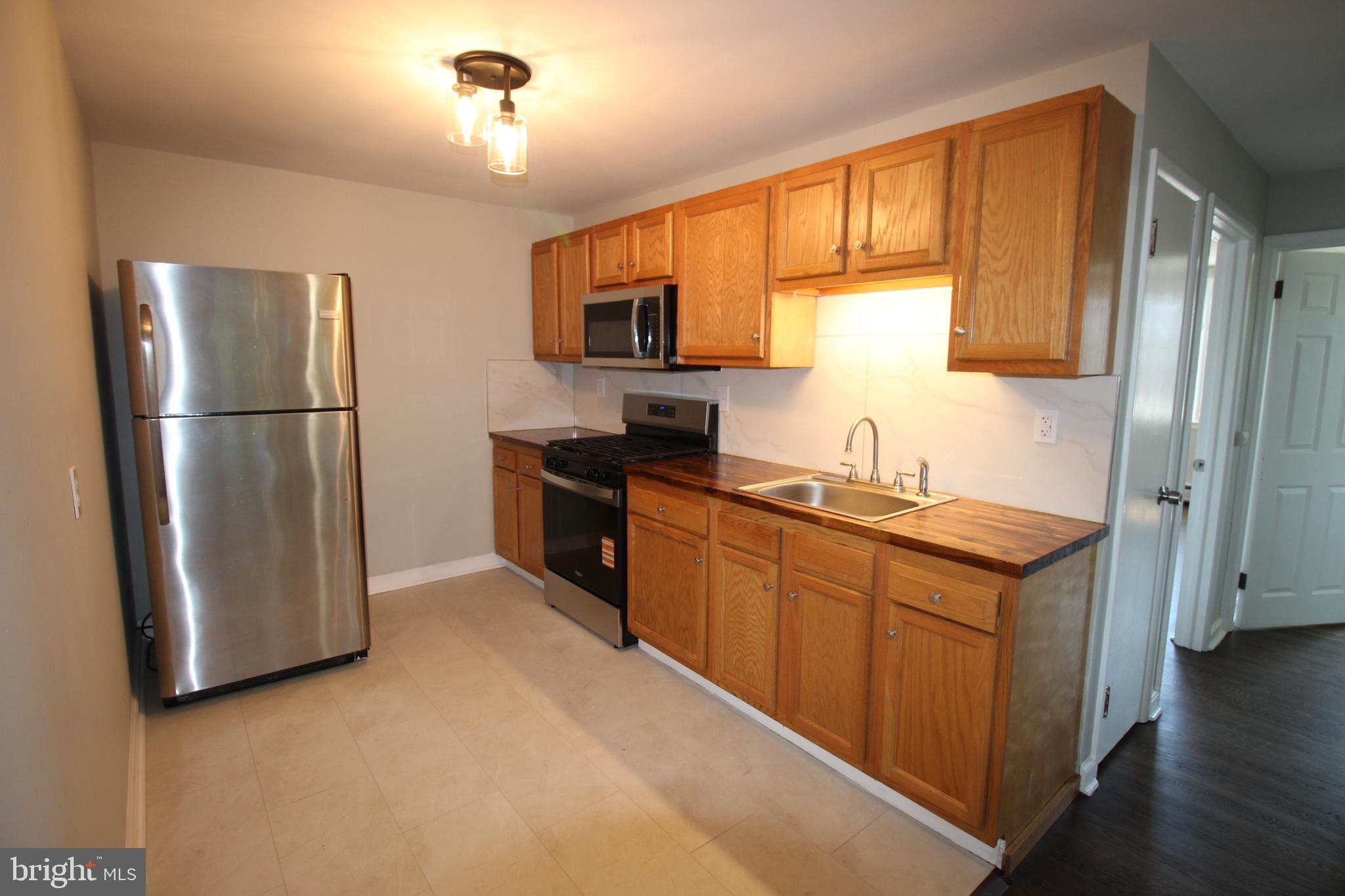 FOX CHASE - Residential Income