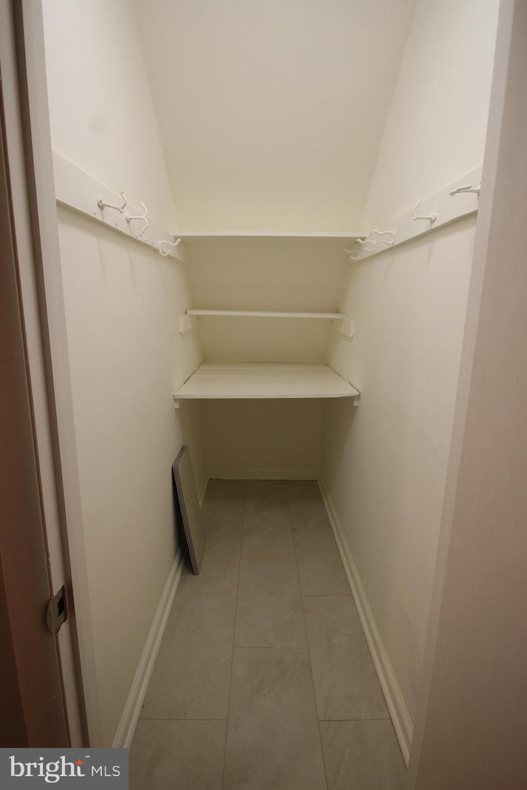 FOX CHASE - Residential Income