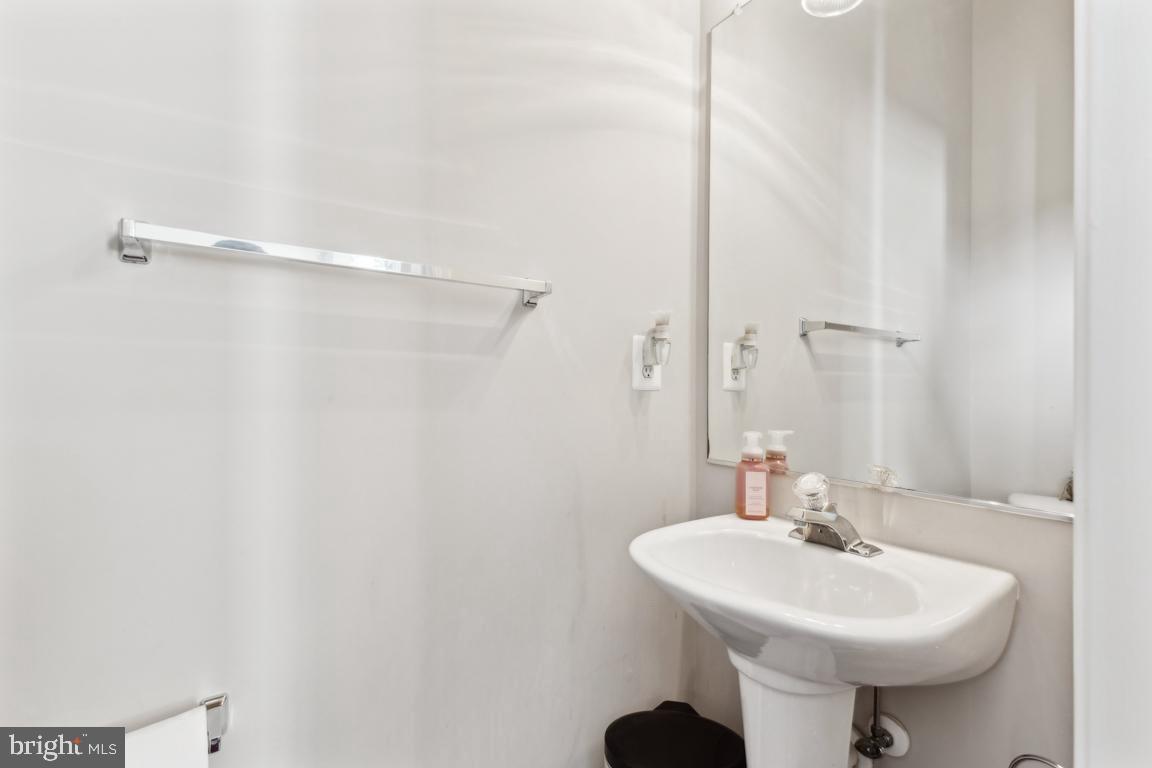 TAVISTOCK FARMS - Residential