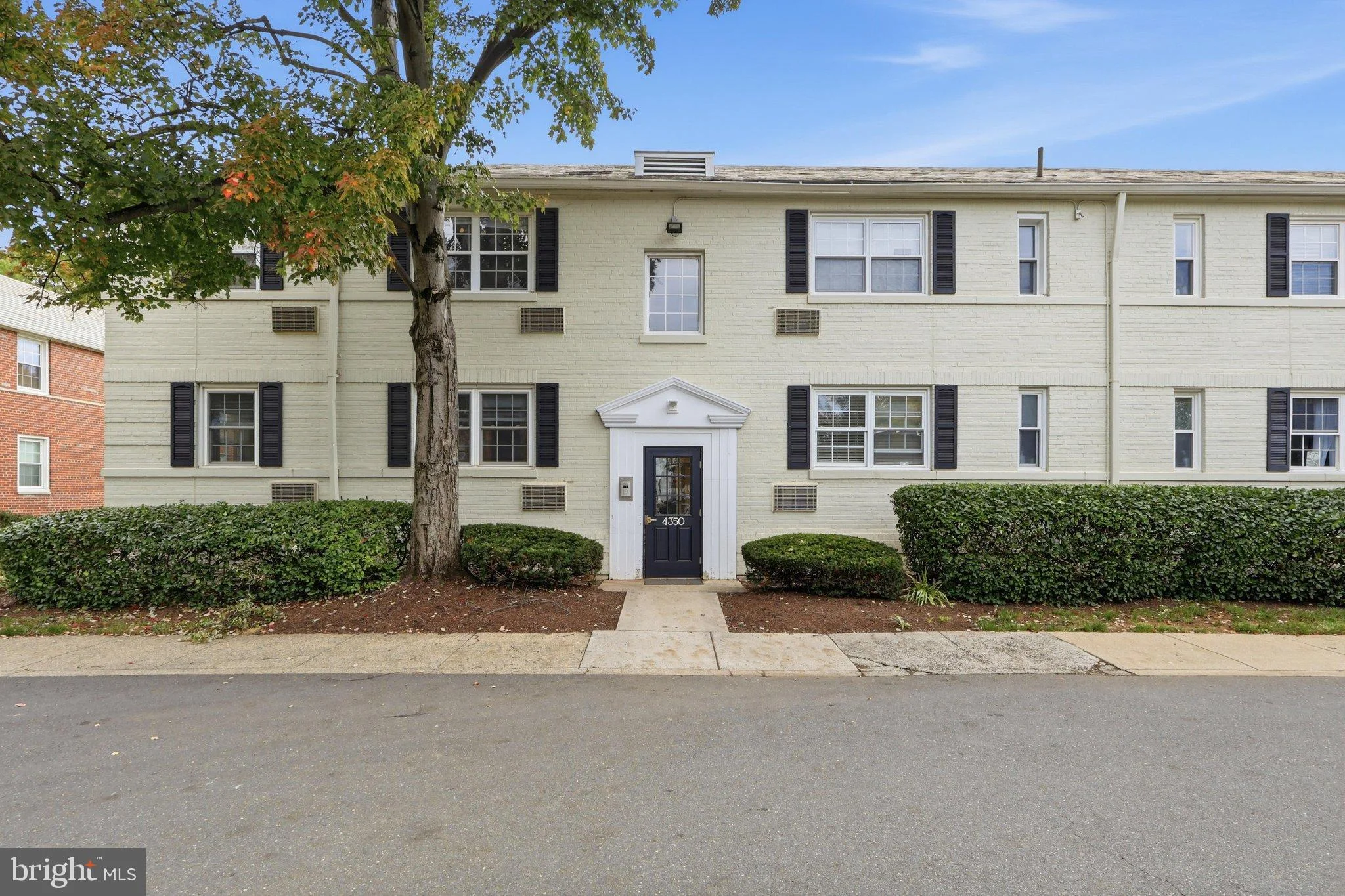 4350 N Pershing Drive Unit 43501