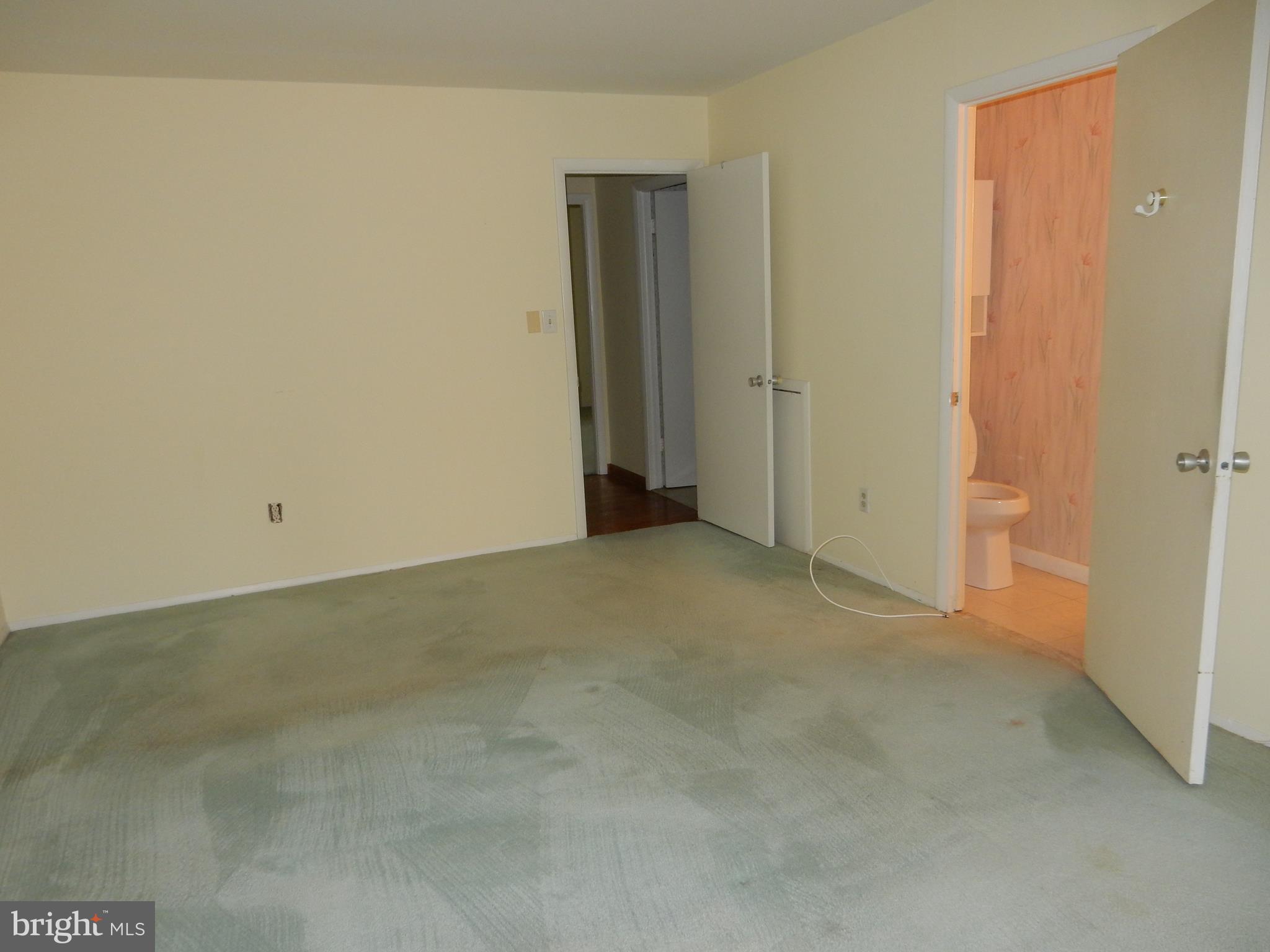 OAKLAND MILLS - Residential