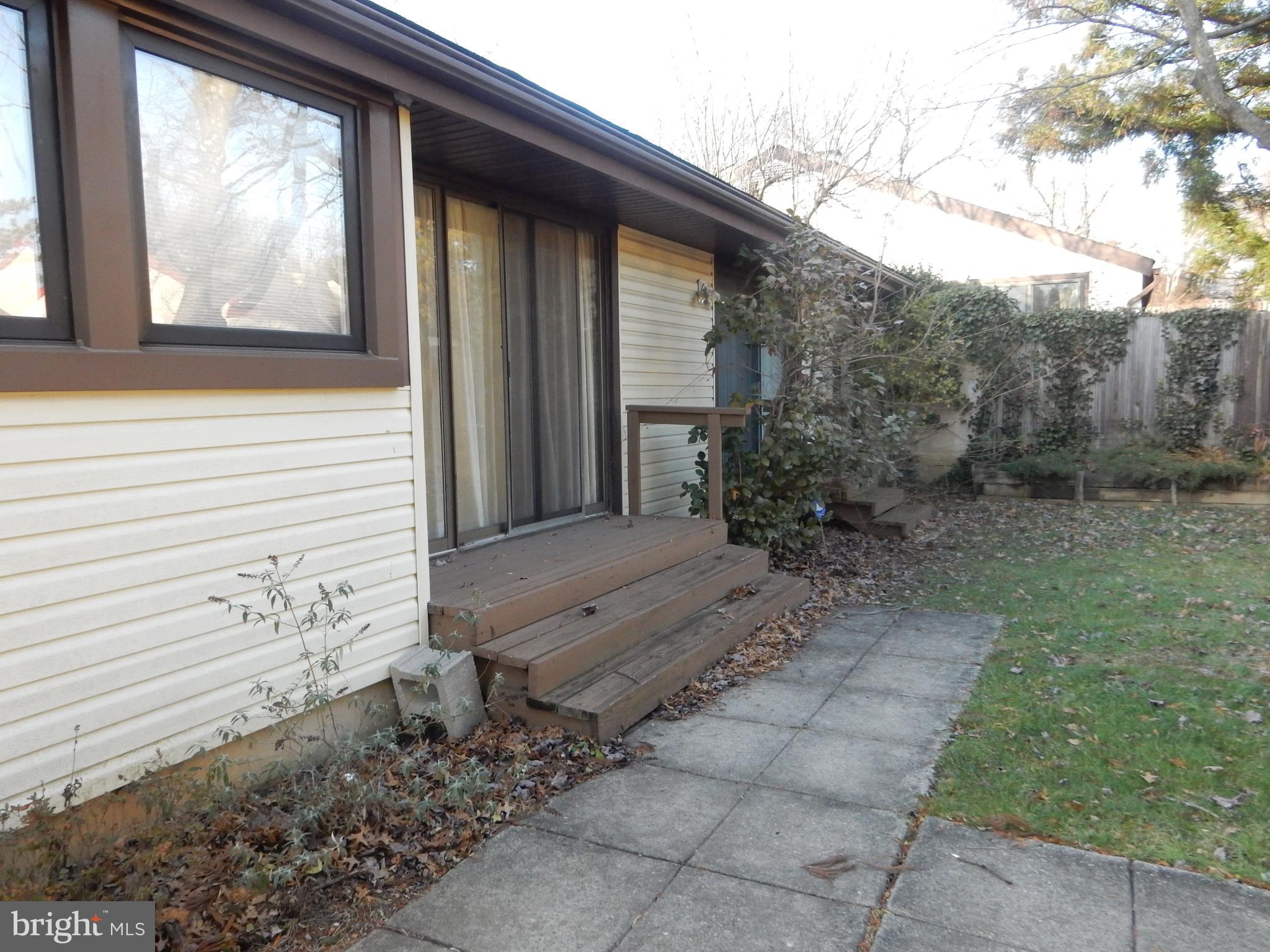 OAKLAND MILLS - Residential