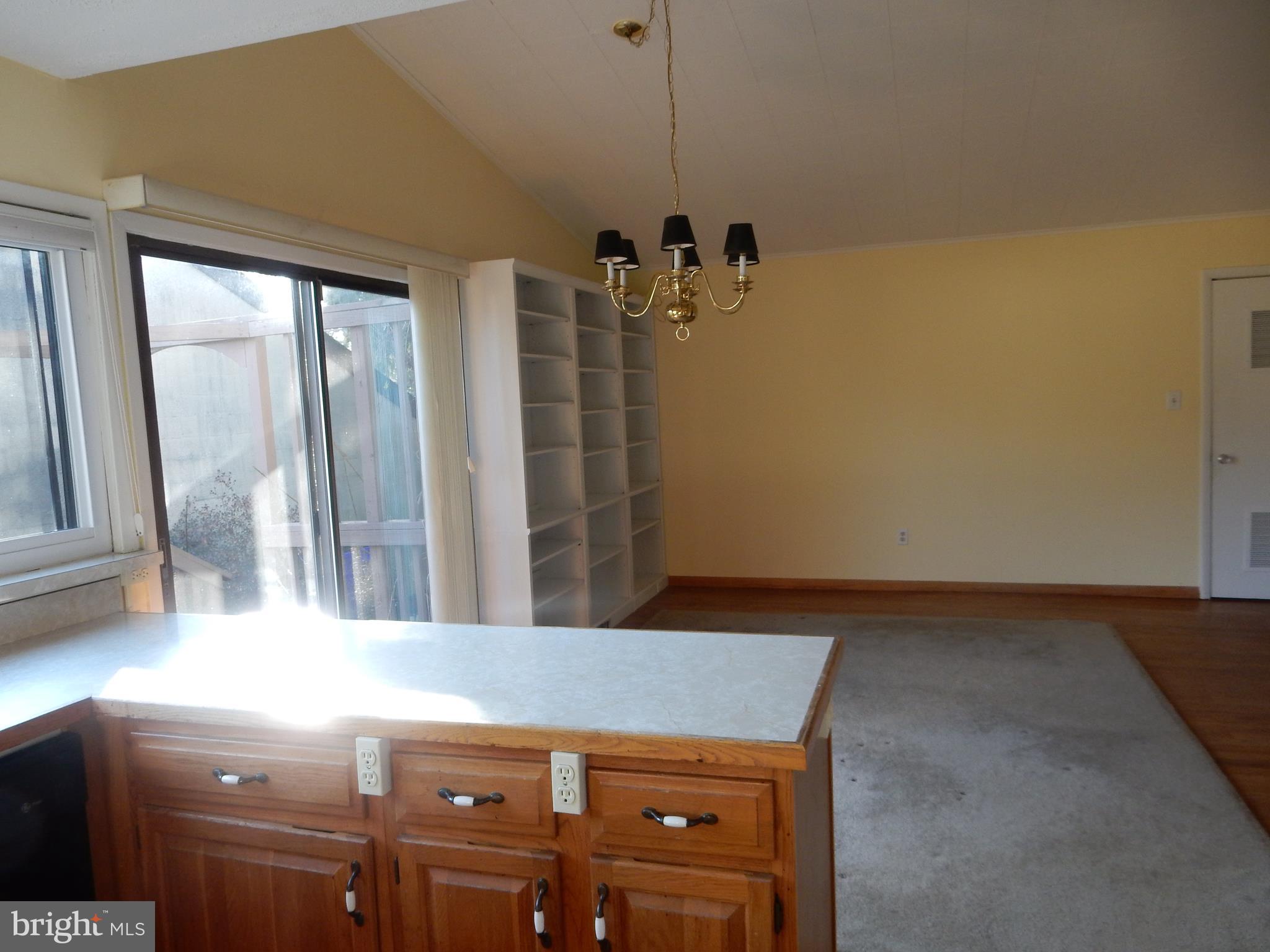 OAKLAND MILLS - Residential