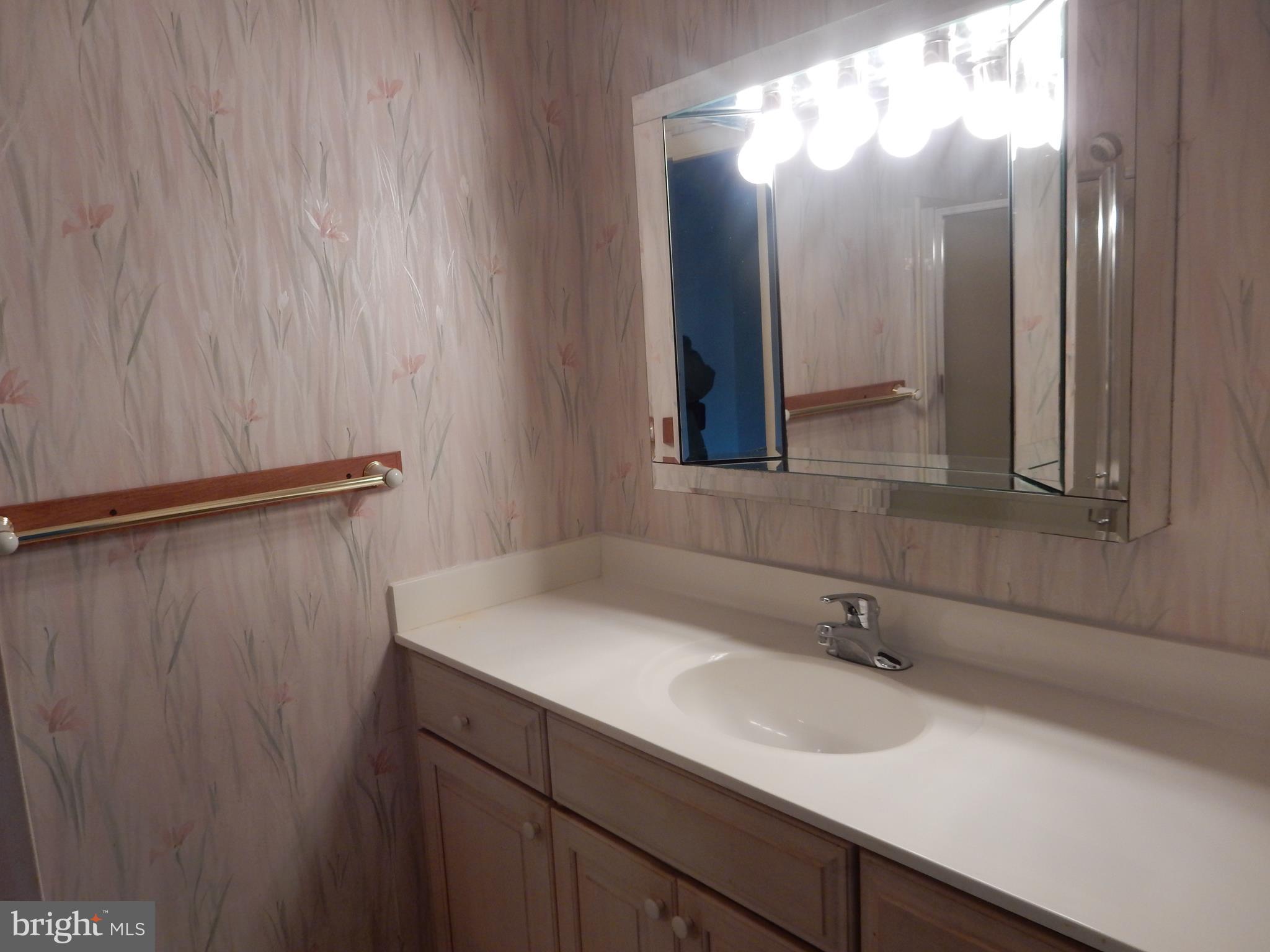 OAKLAND MILLS - Residential