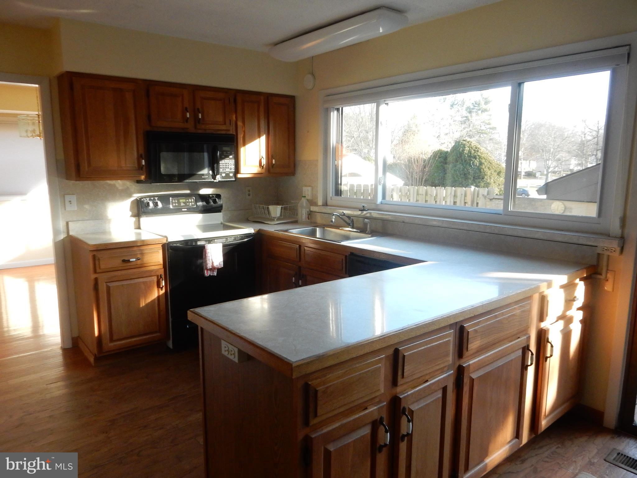 OAKLAND MILLS - Residential