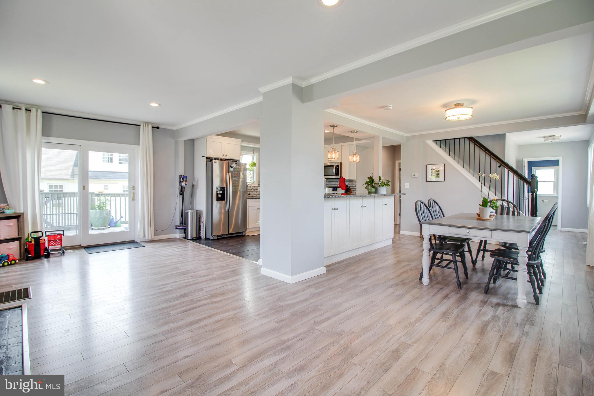 KENSINGTON - Residential