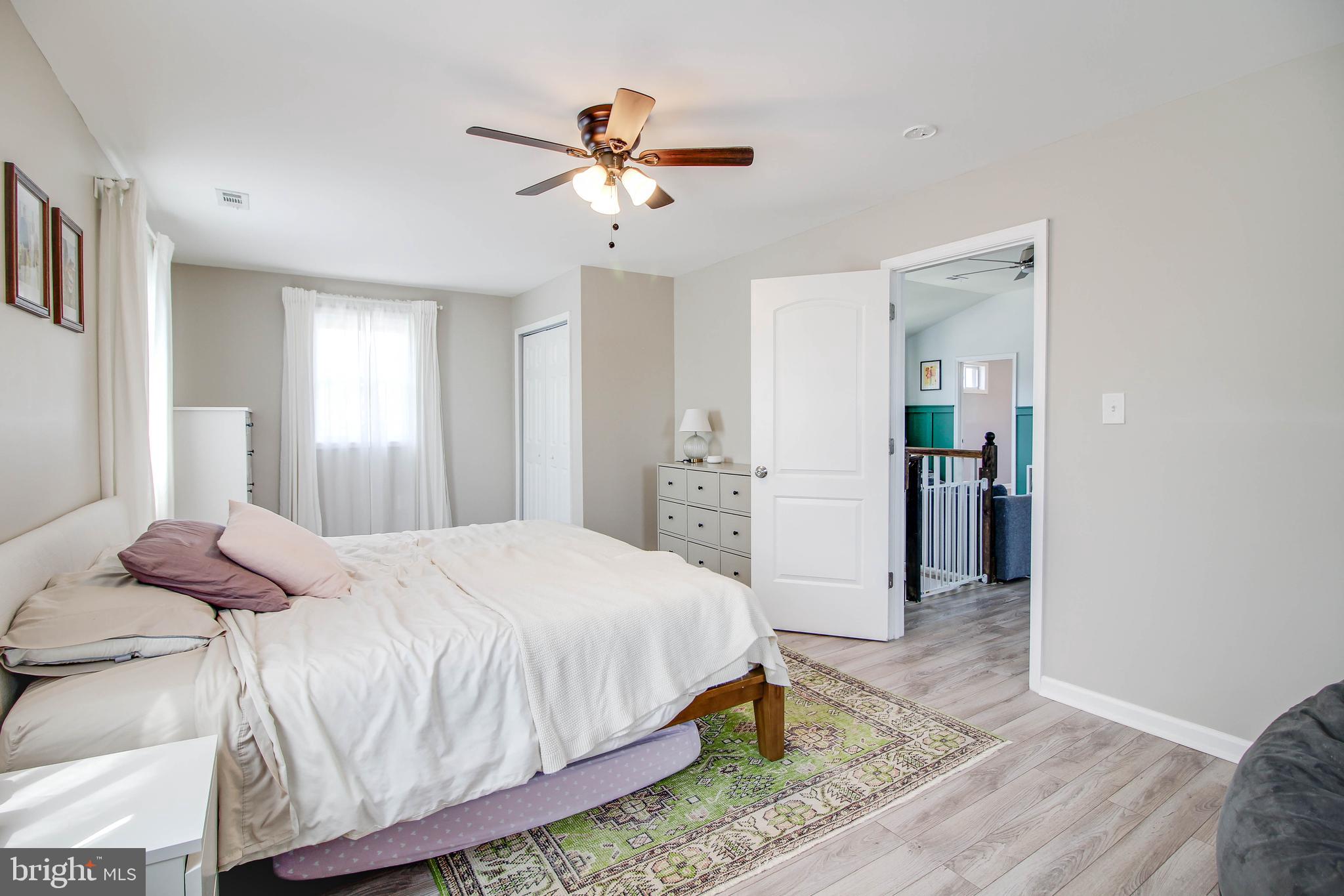 KENSINGTON - Residential