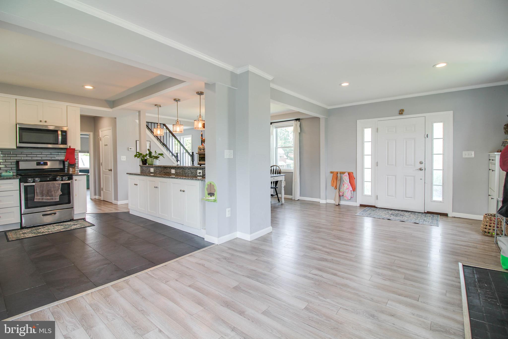 KENSINGTON - Residential