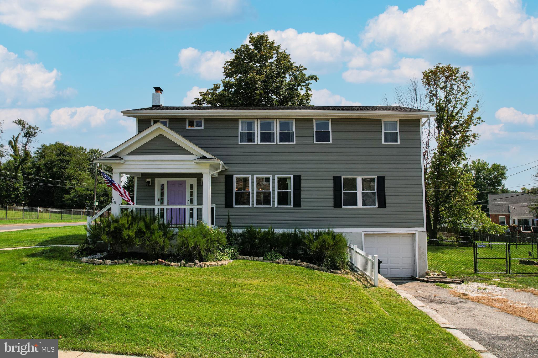 KENSINGTON - Residential