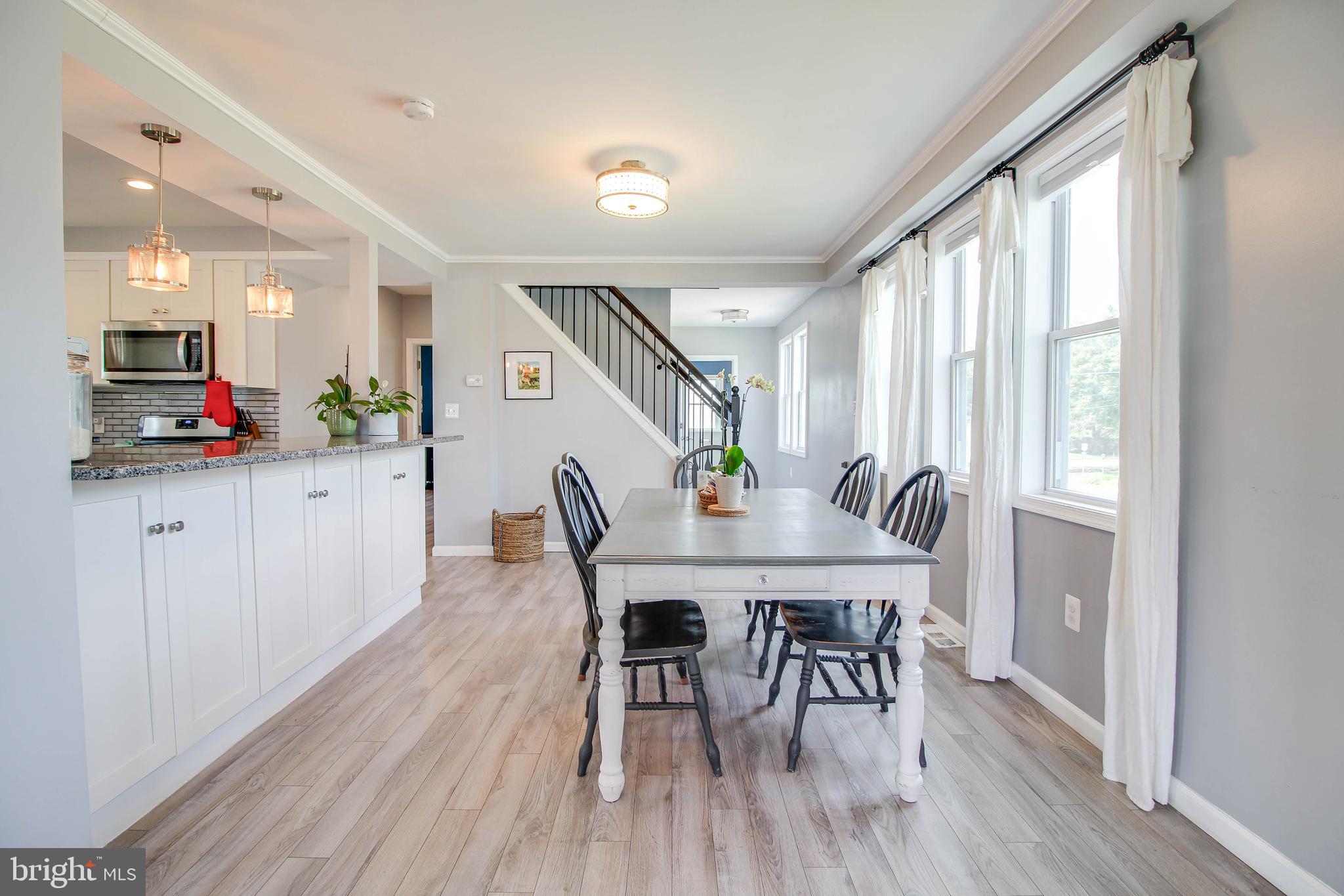 KENSINGTON - Residential