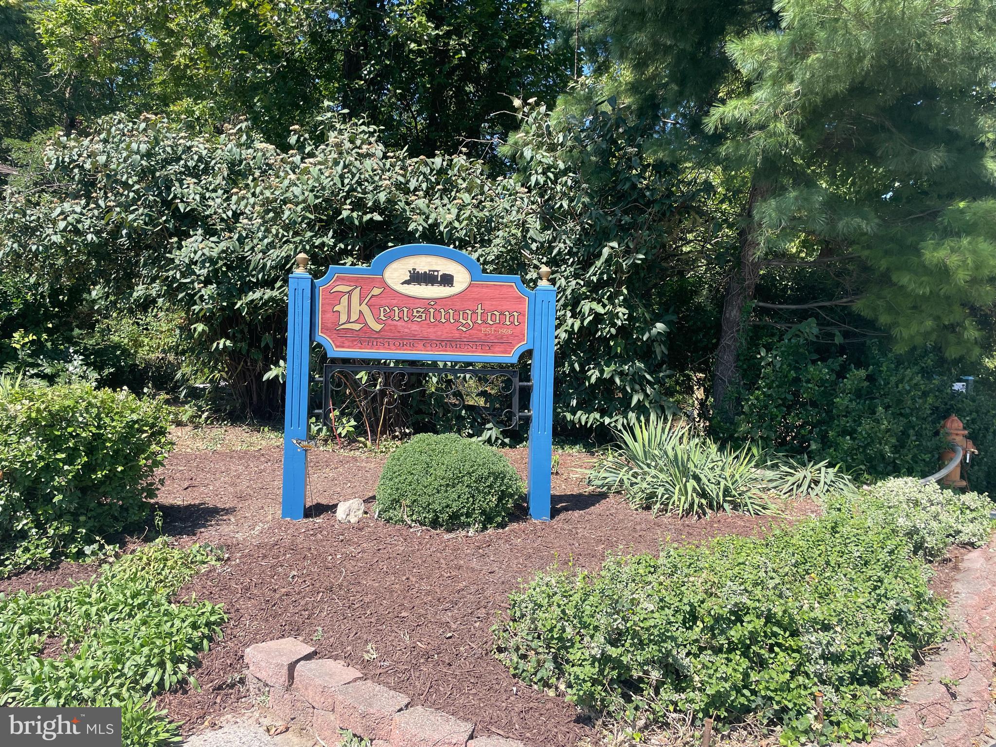 KENSINGTON - Residential