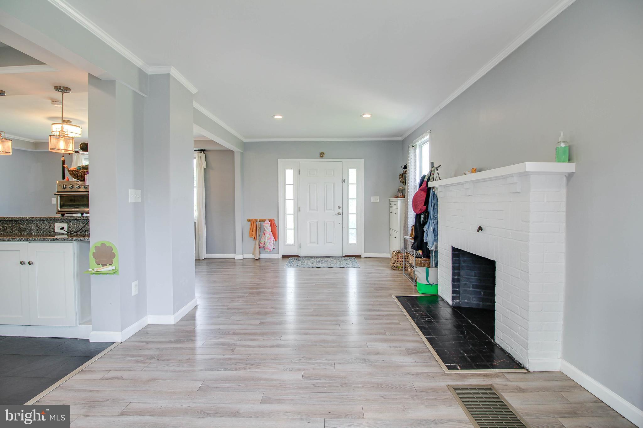 KENSINGTON - Residential