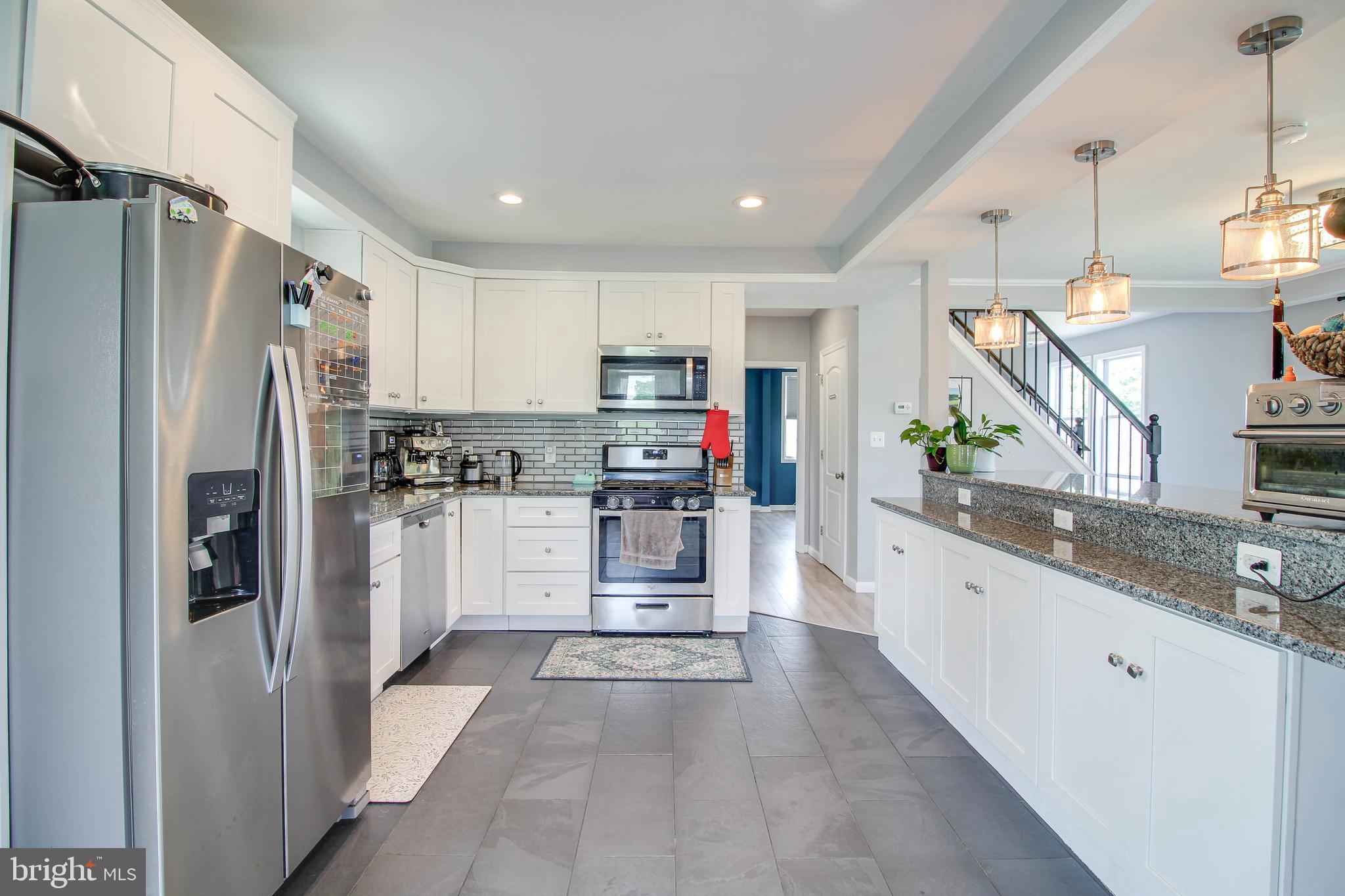 KENSINGTON - Residential