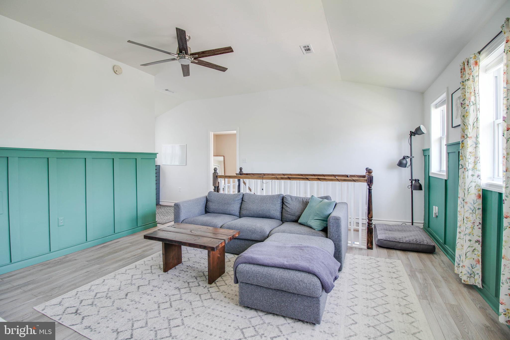 KENSINGTON - Residential