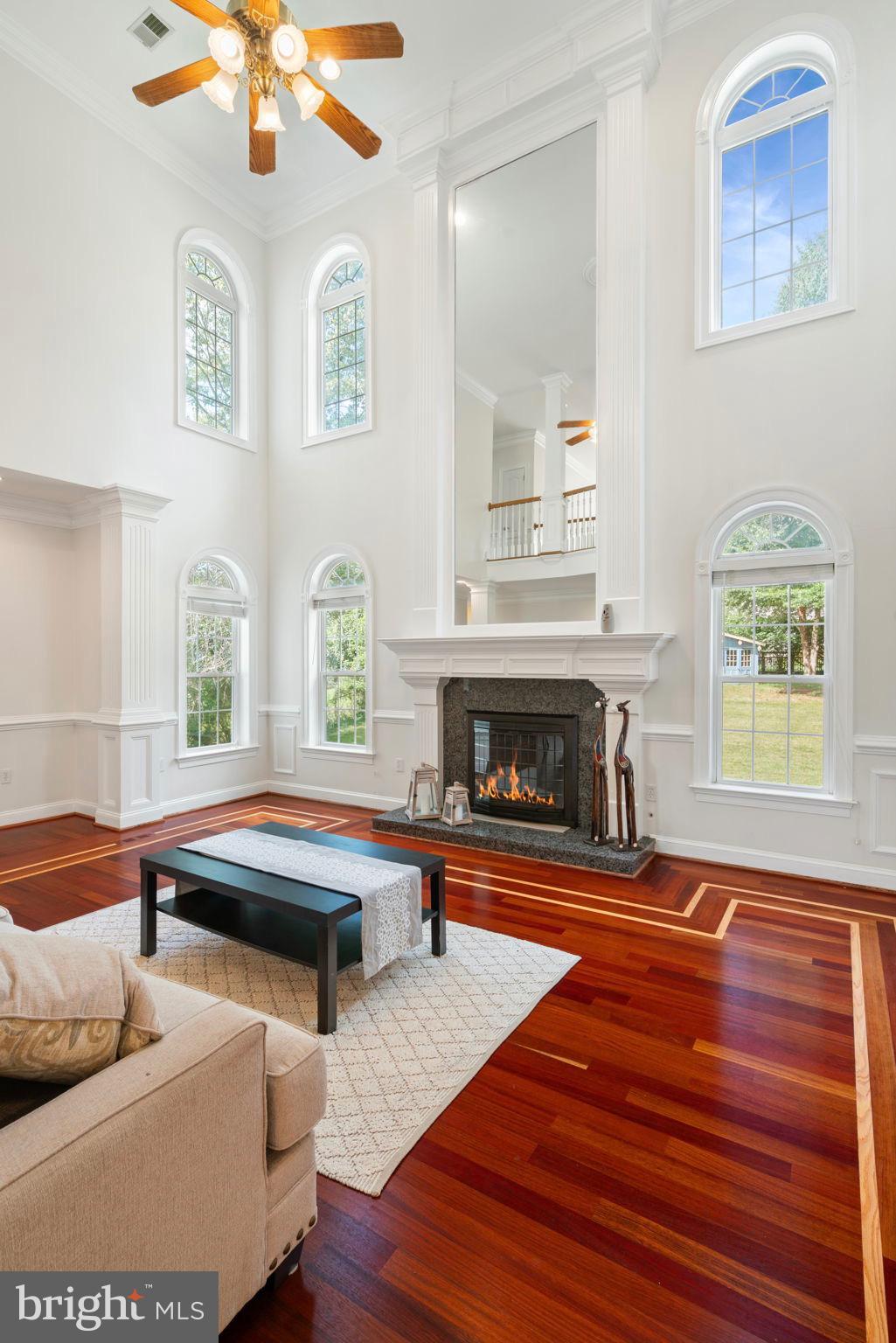 HOLMES RUN PARK - Residential