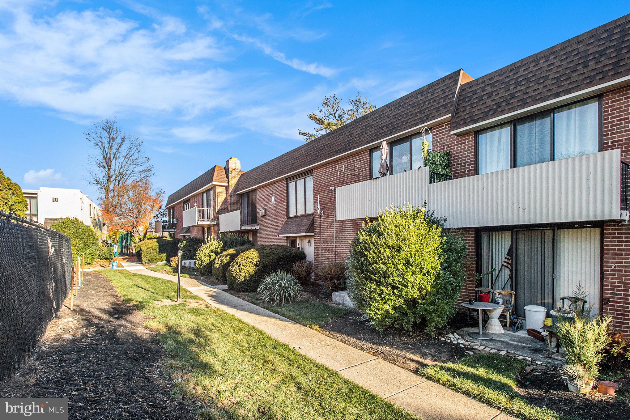 CALIFORNIAN - Residential