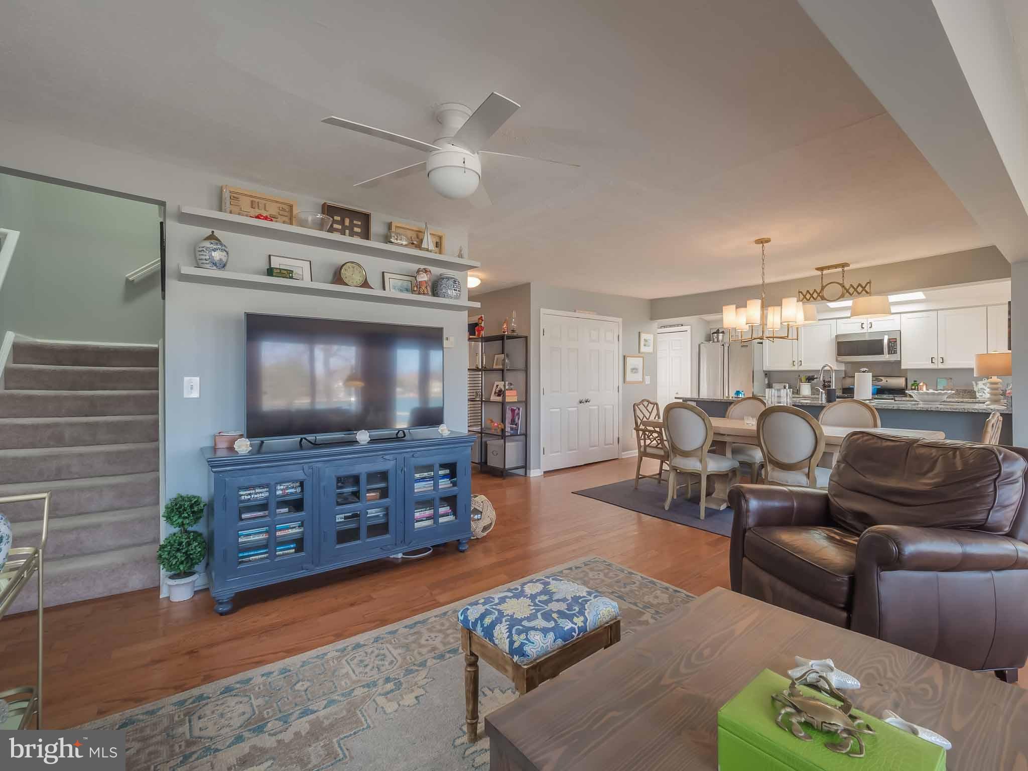 LONDONTOWN - Residential