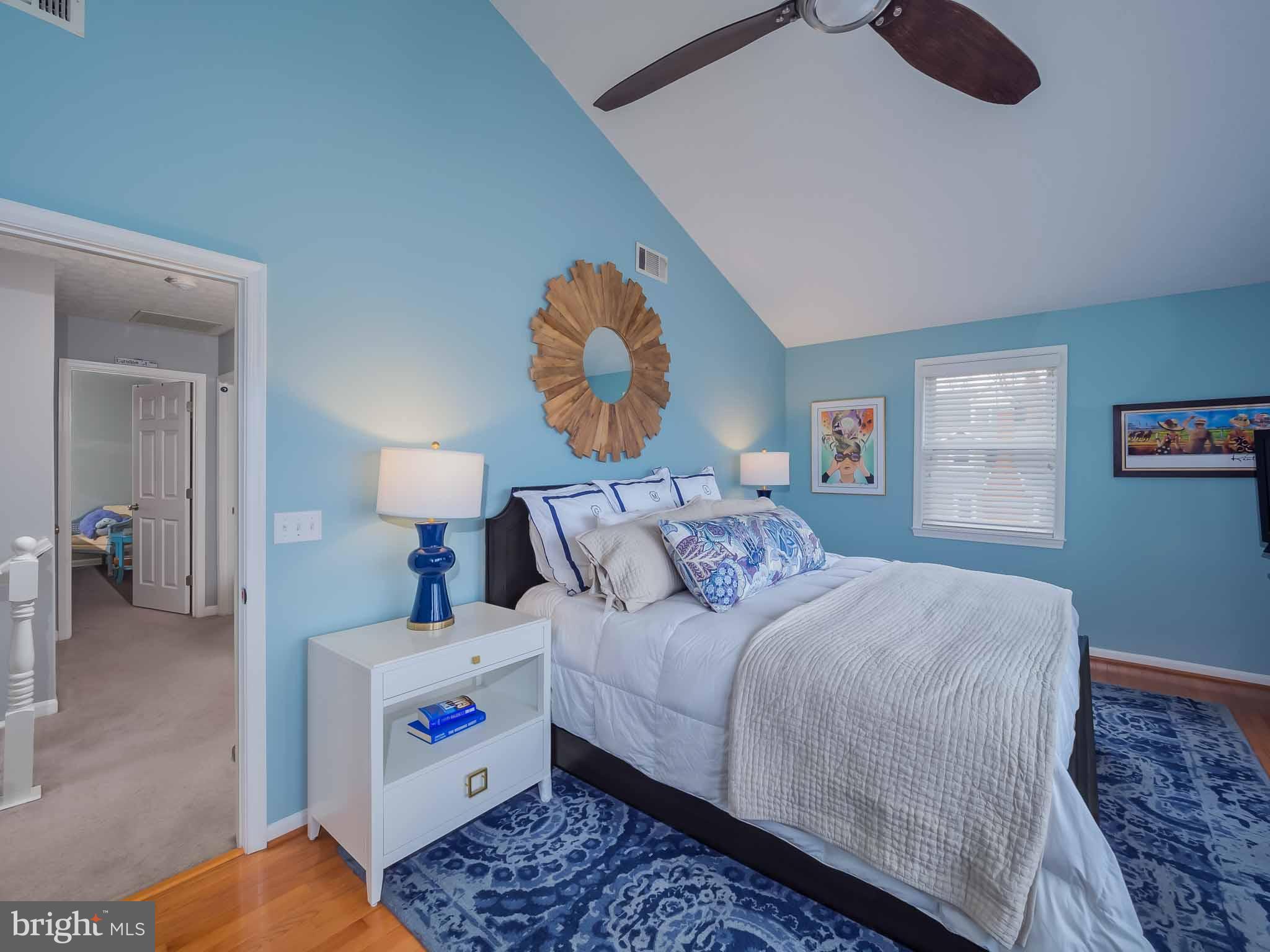 LONDONTOWN - Residential