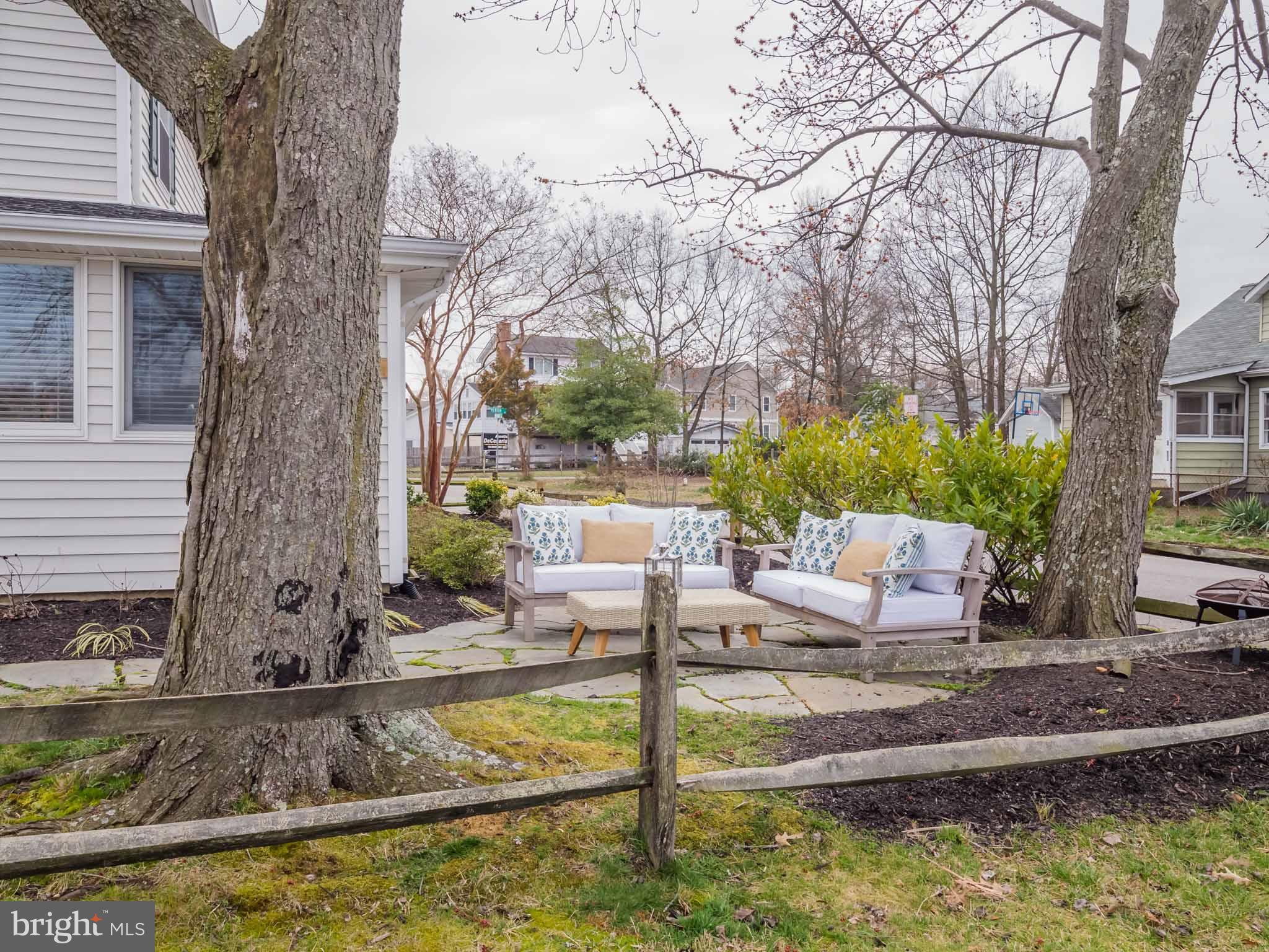 LONDONTOWN - Residential