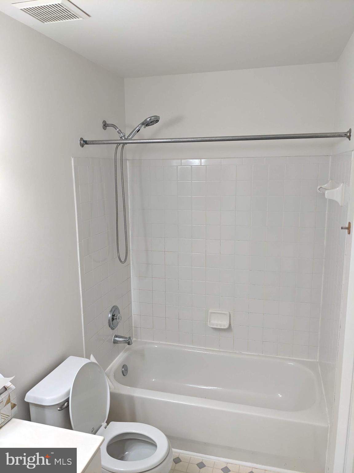 SHADOWBROOK - Residential Lease