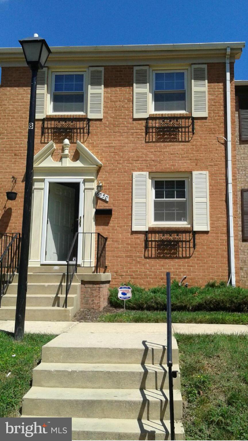 BEECHWOOD SQUARE - Residential Lease