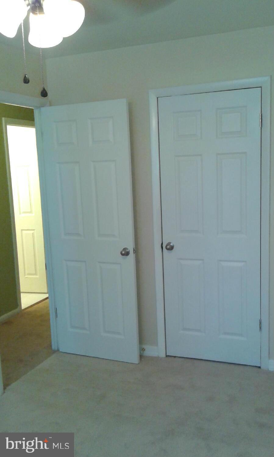 BEECHWOOD SQUARE - Residential Lease