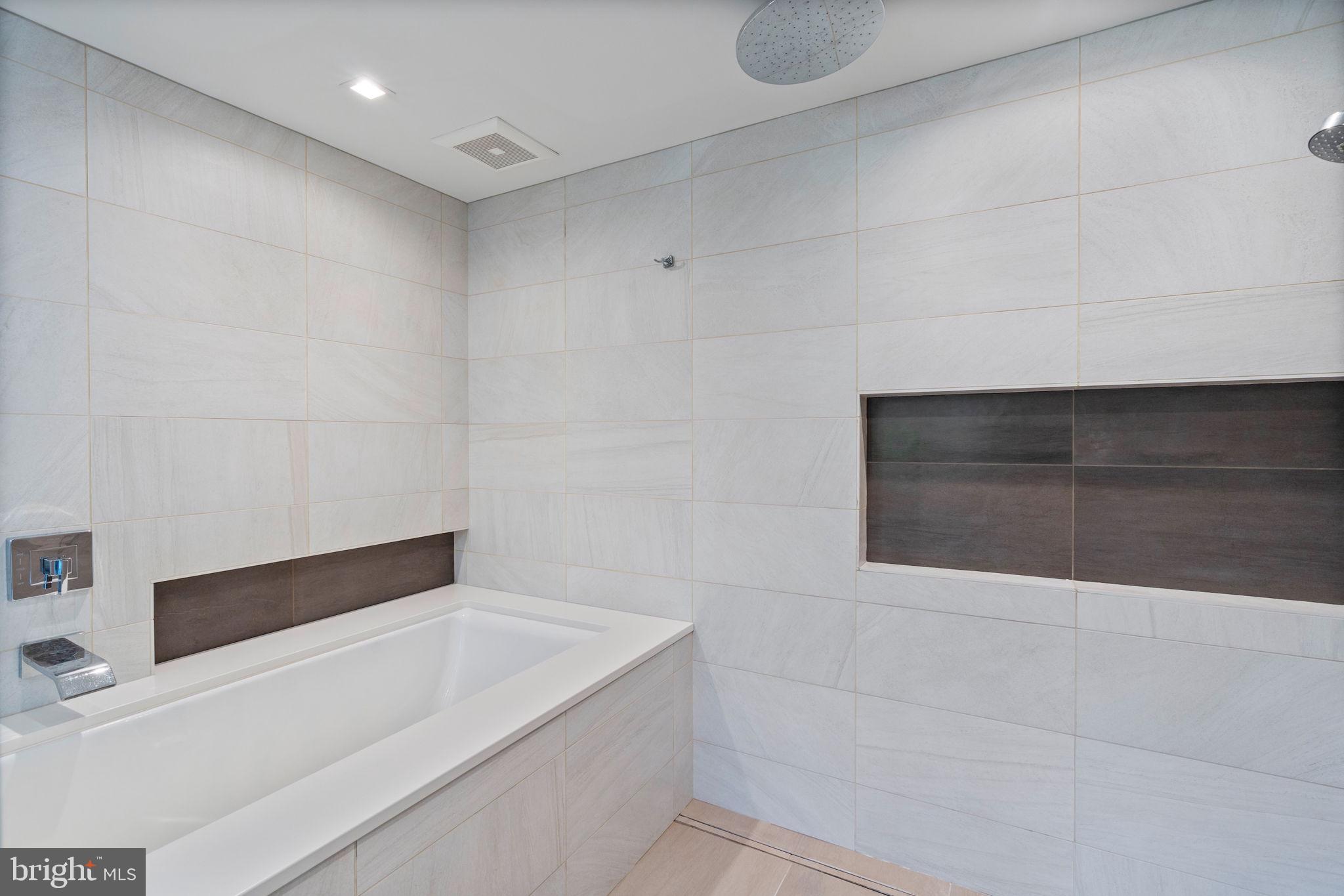 BRIGHTON PINES - Residential