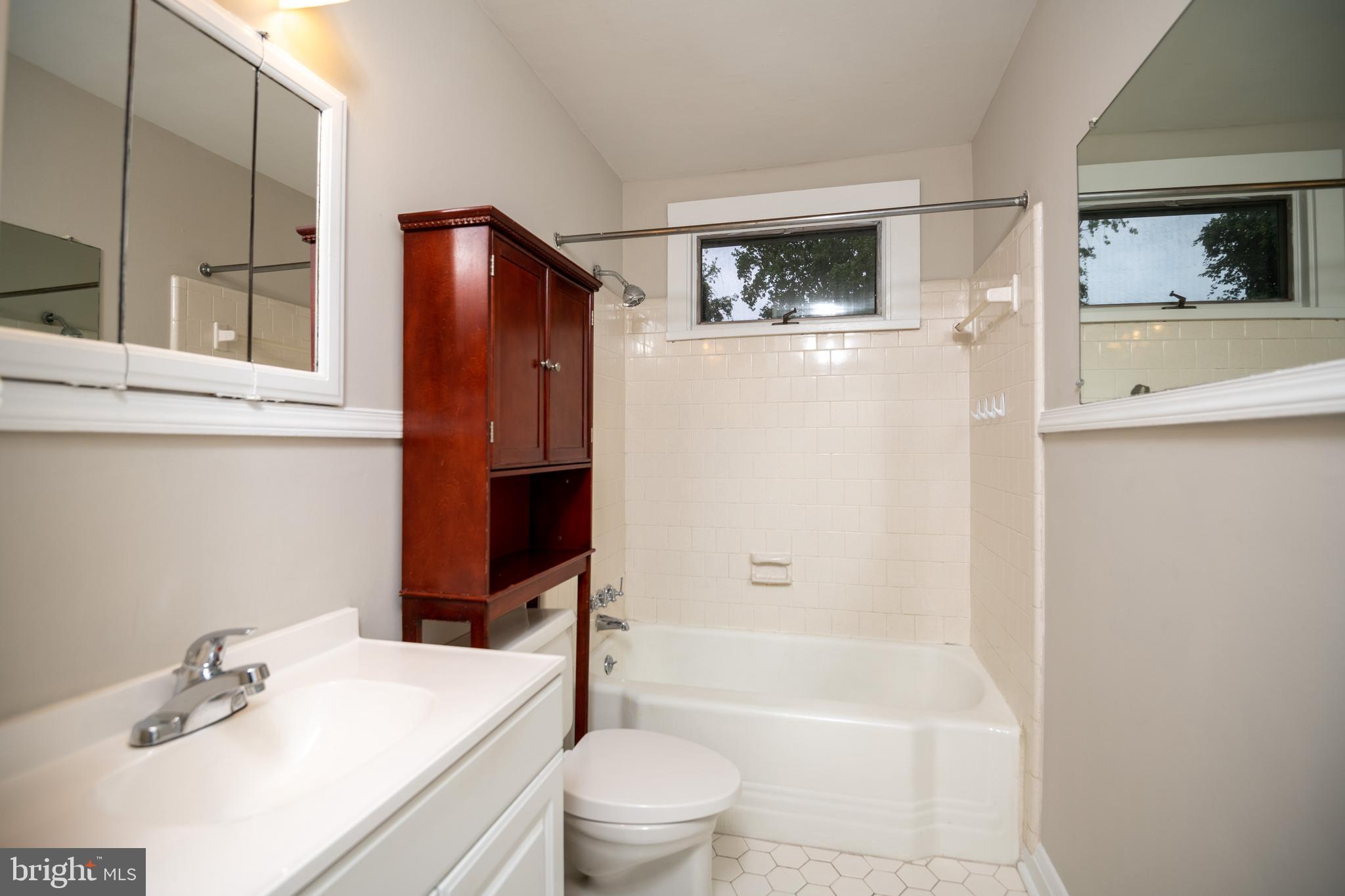 BELVEDERE BEACH - Residential Lease