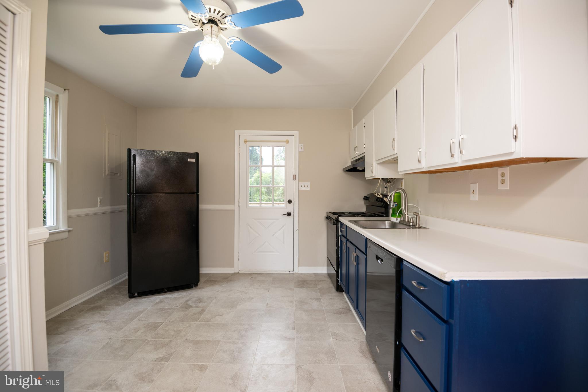 BELVEDERE BEACH - Residential Lease