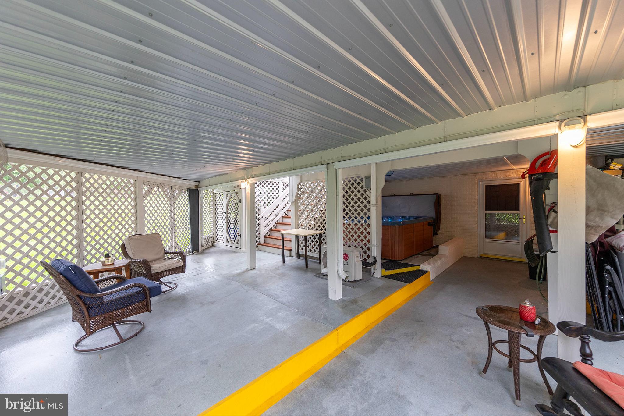 EARLYS GREEN AT MEADOWBRANCH - Residential