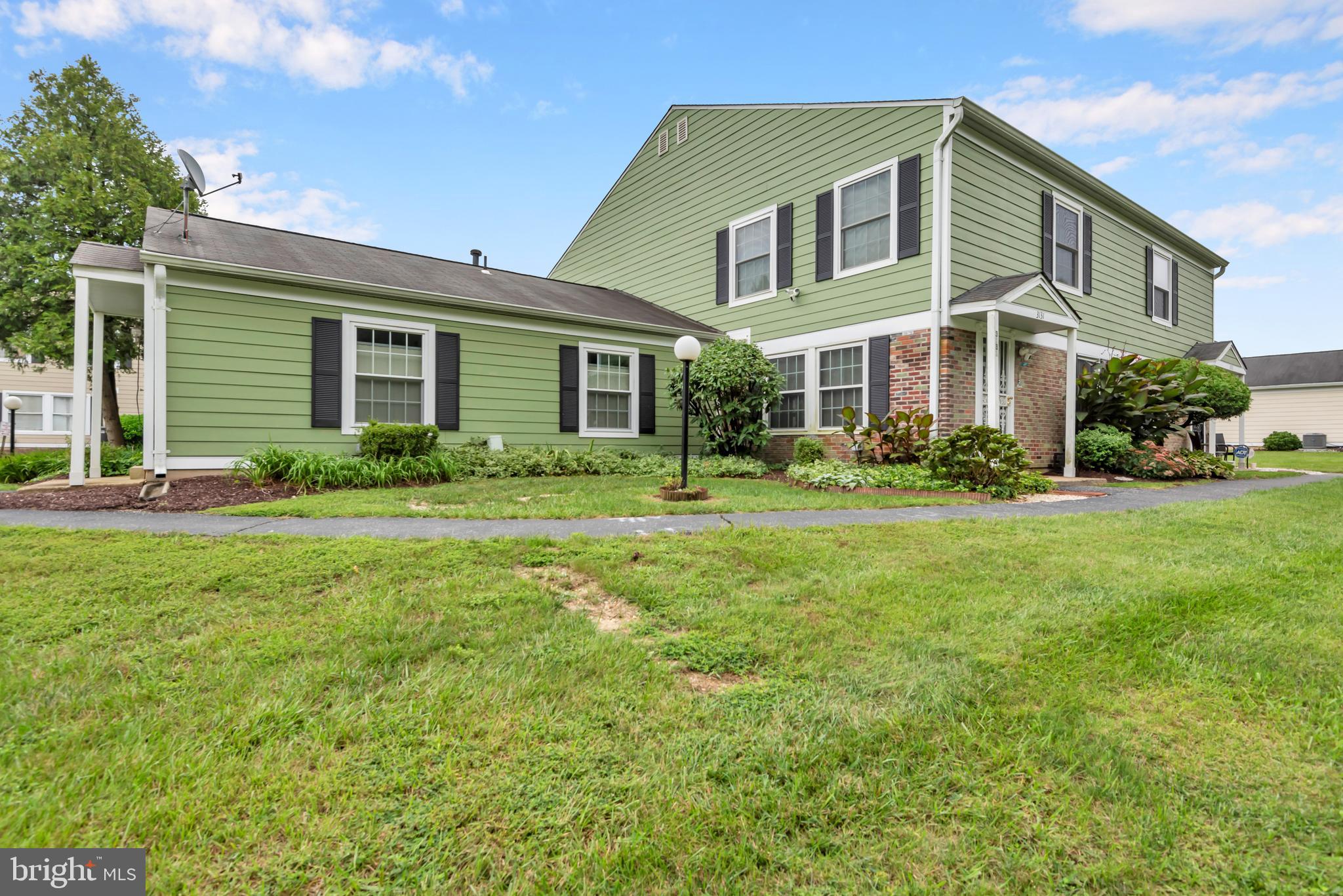 WESTPHALIA WOODS - Residential