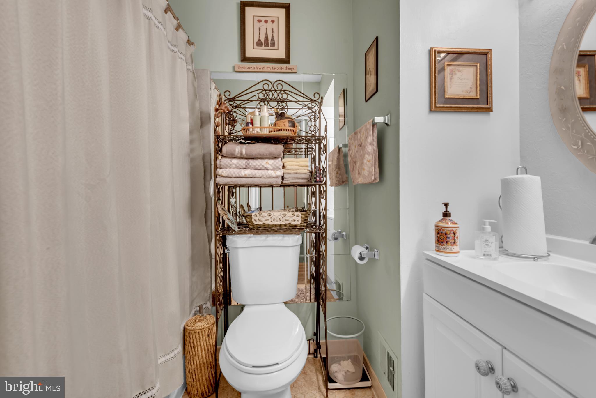 WESTPHALIA WOODS - Residential