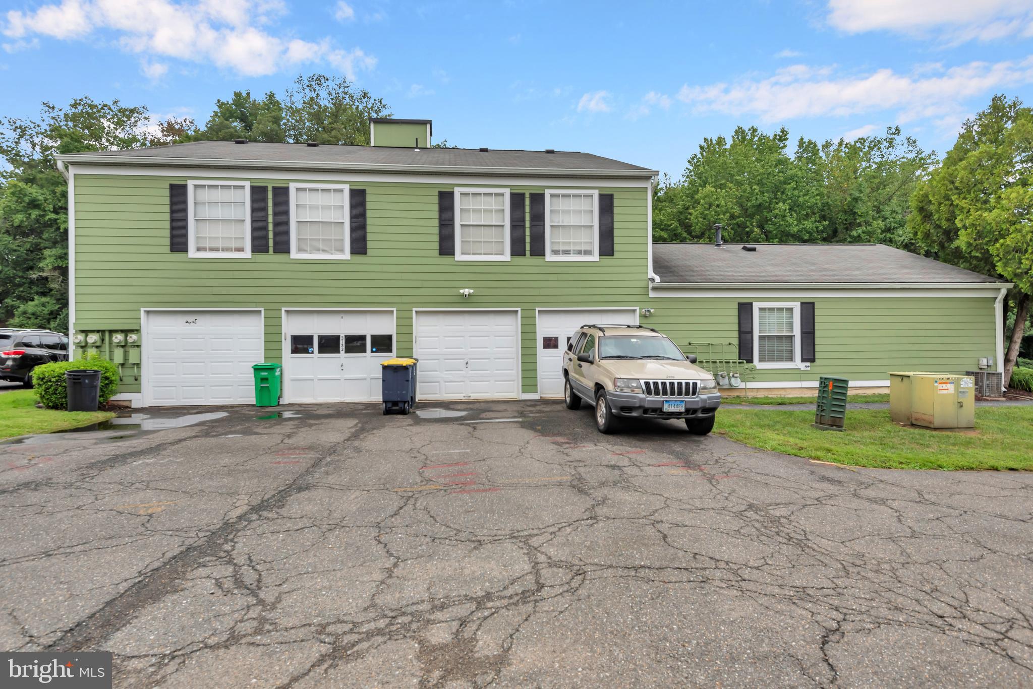 WESTPHALIA WOODS - Residential