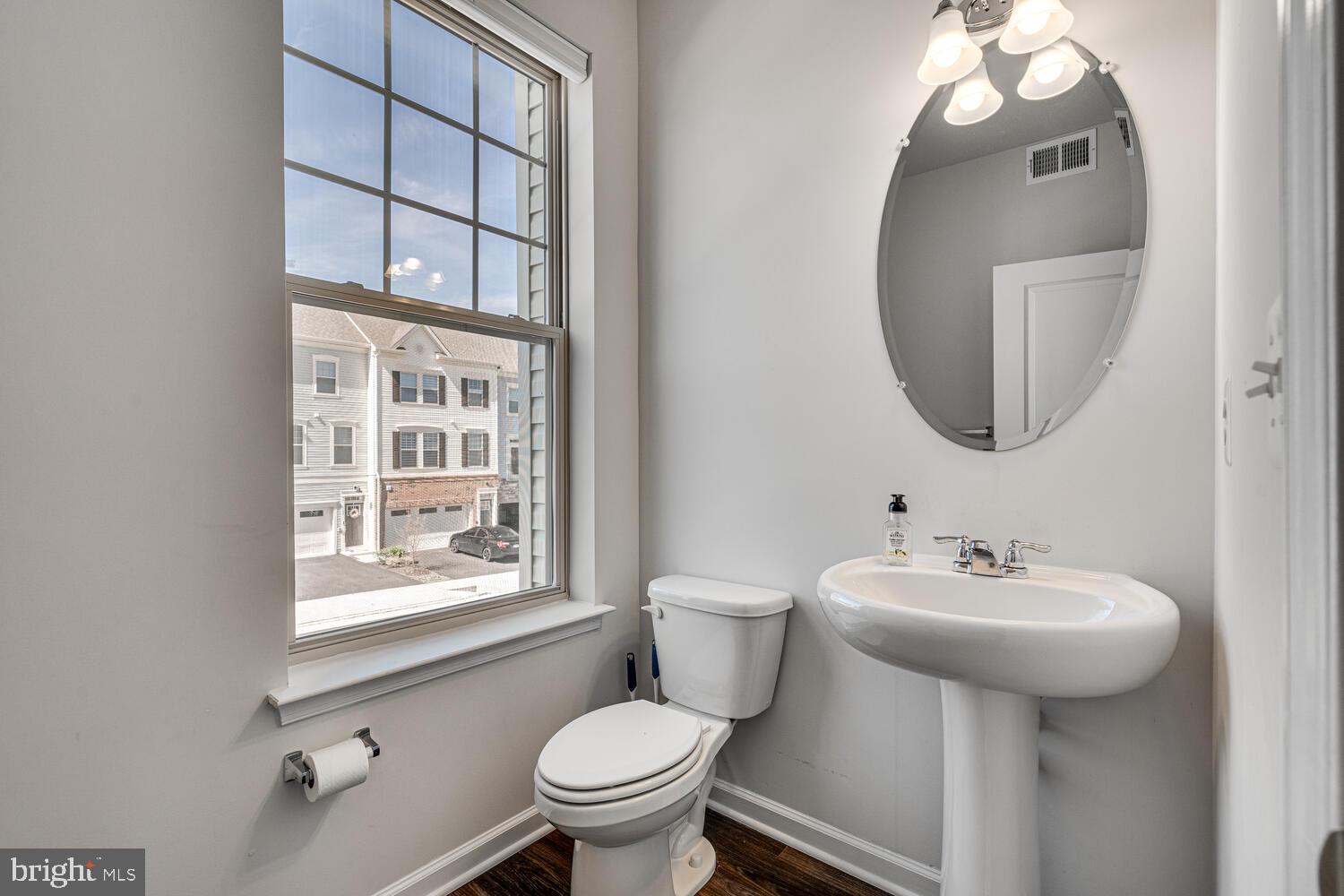 WHITSON WOODS - Residential