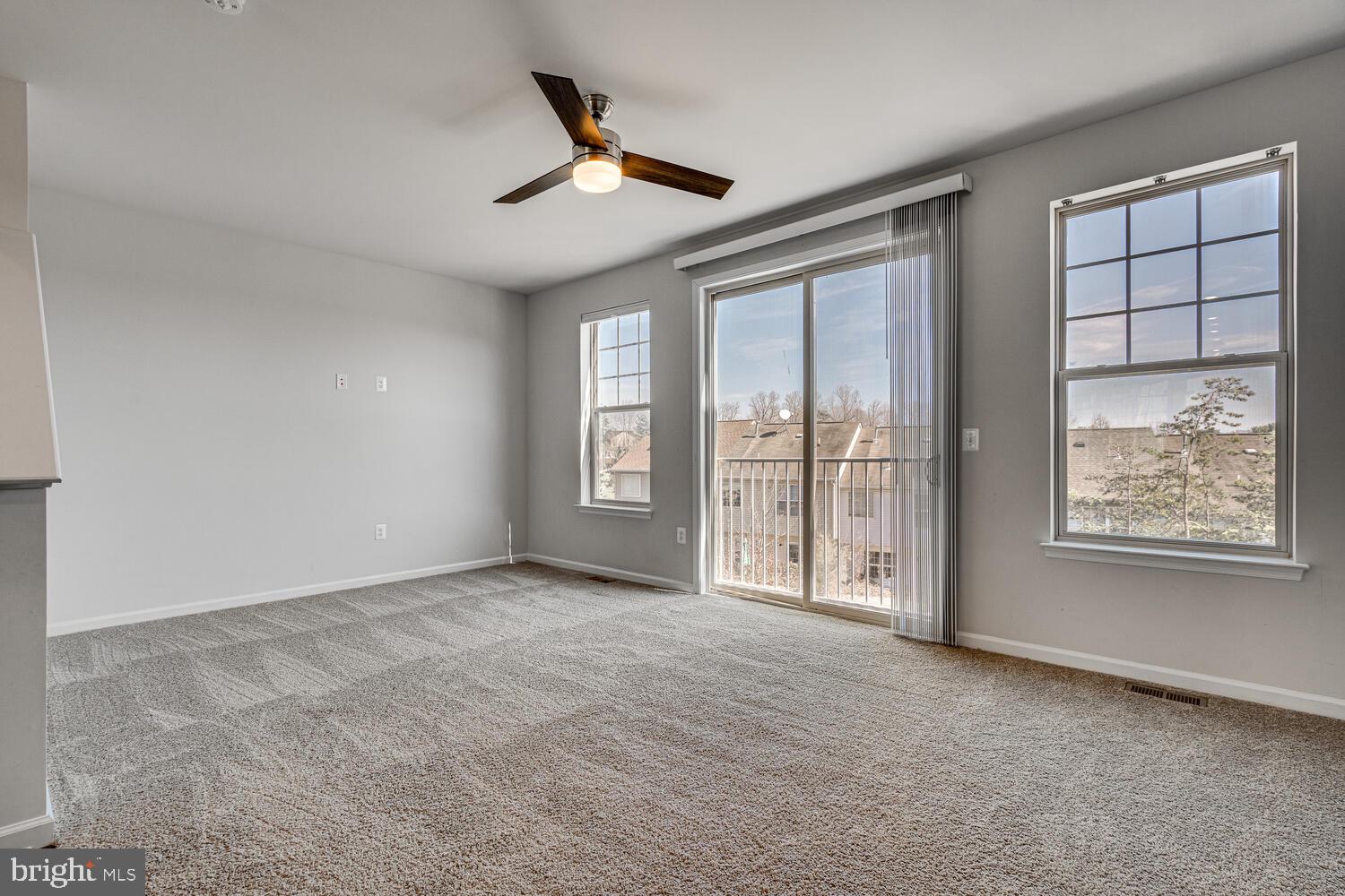 WHITSON WOODS - Residential