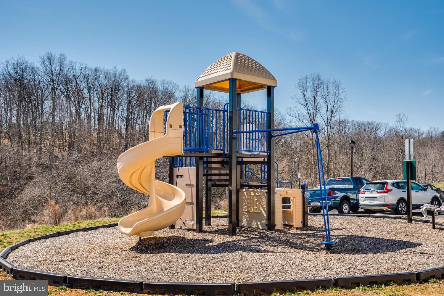 WHITSON WOODS - Residential