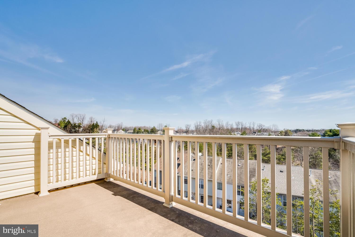 WHITSON WOODS - Residential