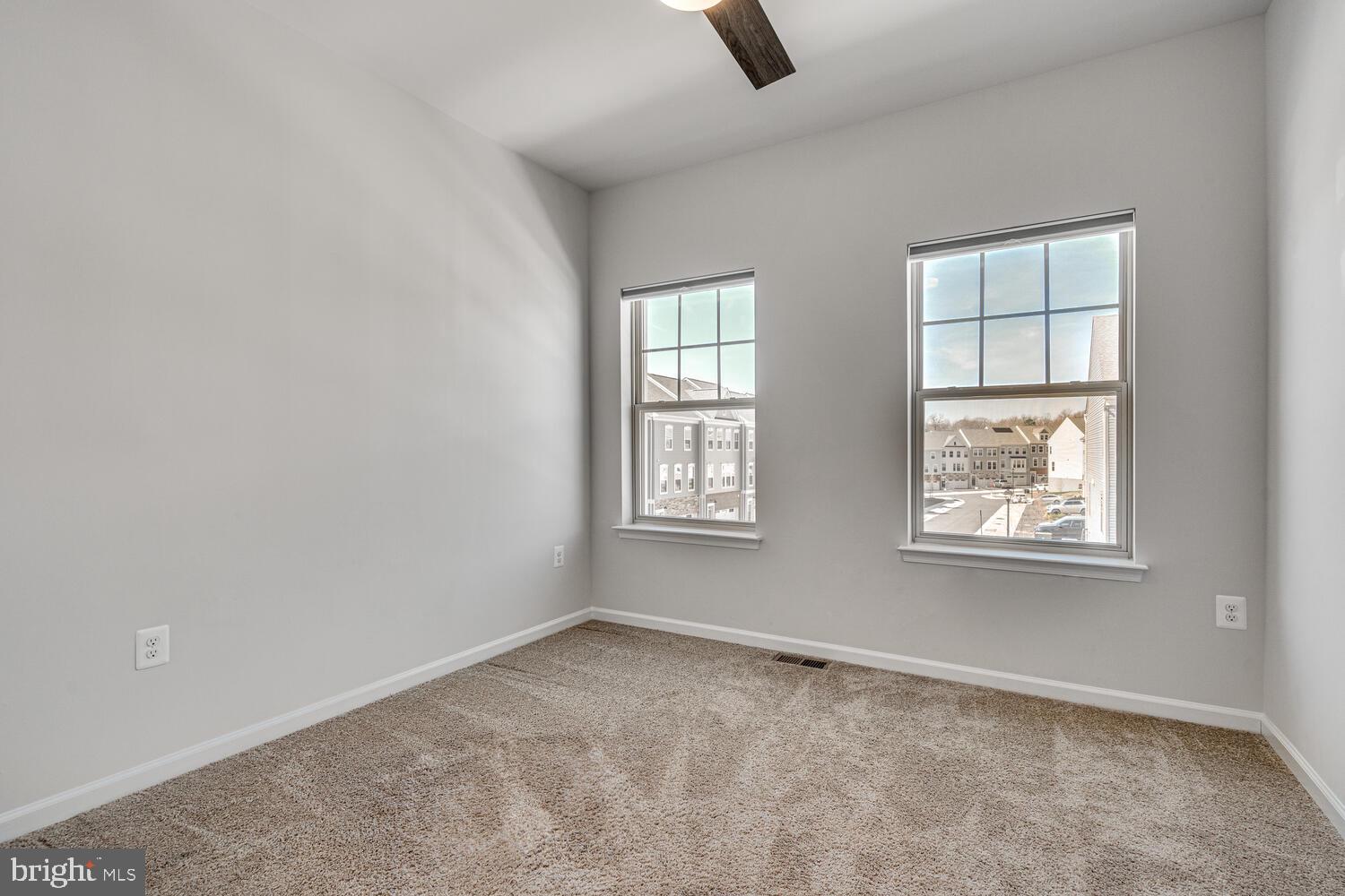 WHITSON WOODS - Residential