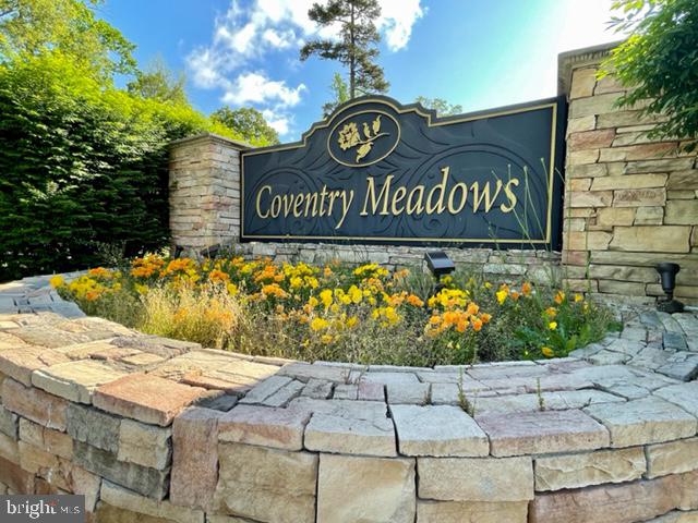 COVENTRY MEADOWS - Residential