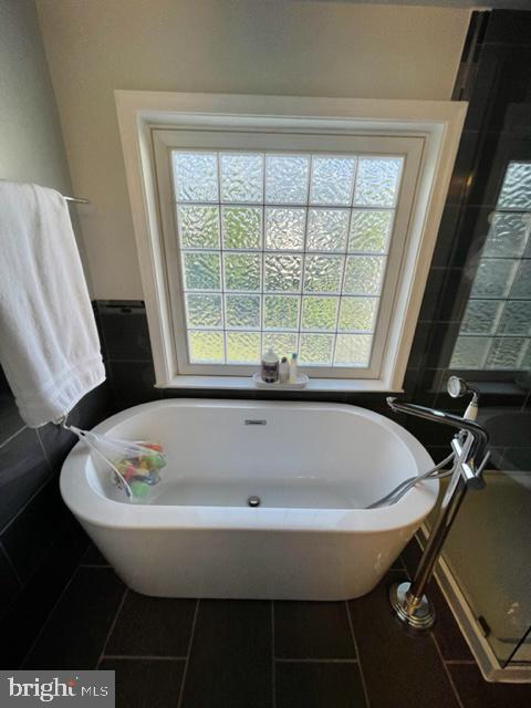 COVENTRY MEADOWS - Residential