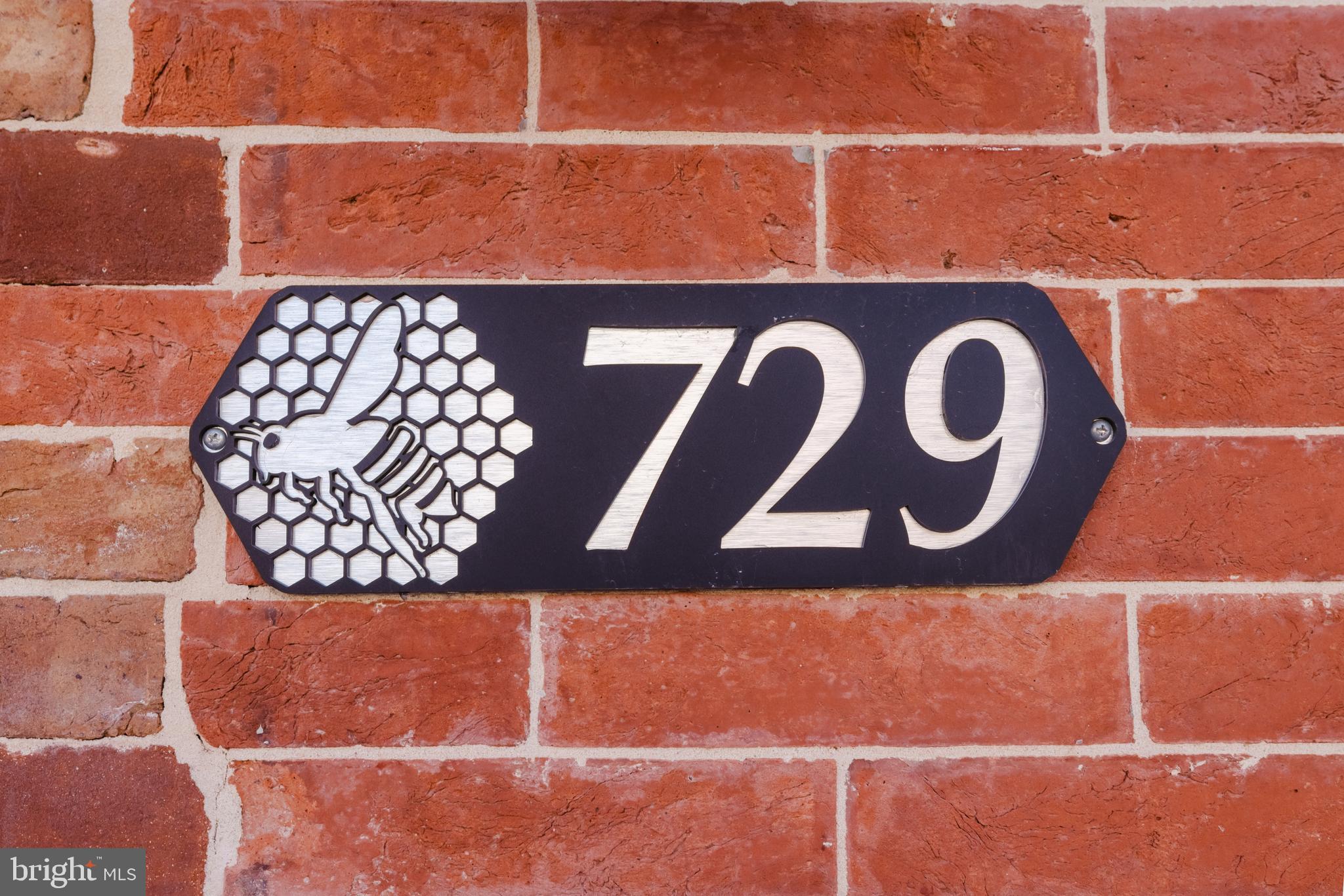 JOHNSTON SQUARE - Residential