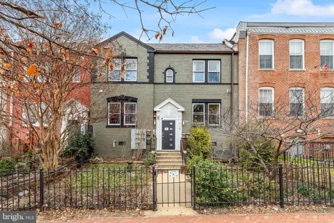 MLS: DCDC2196108