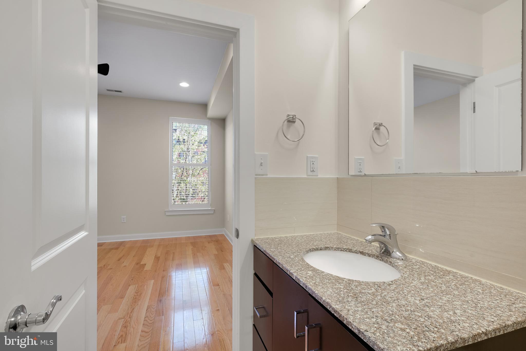 GRADUATE HOSPITAL - Residential