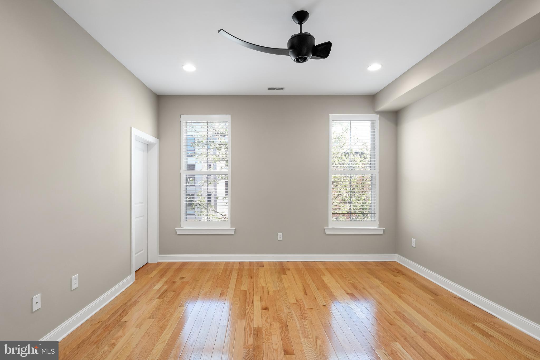 GRADUATE HOSPITAL - Residential