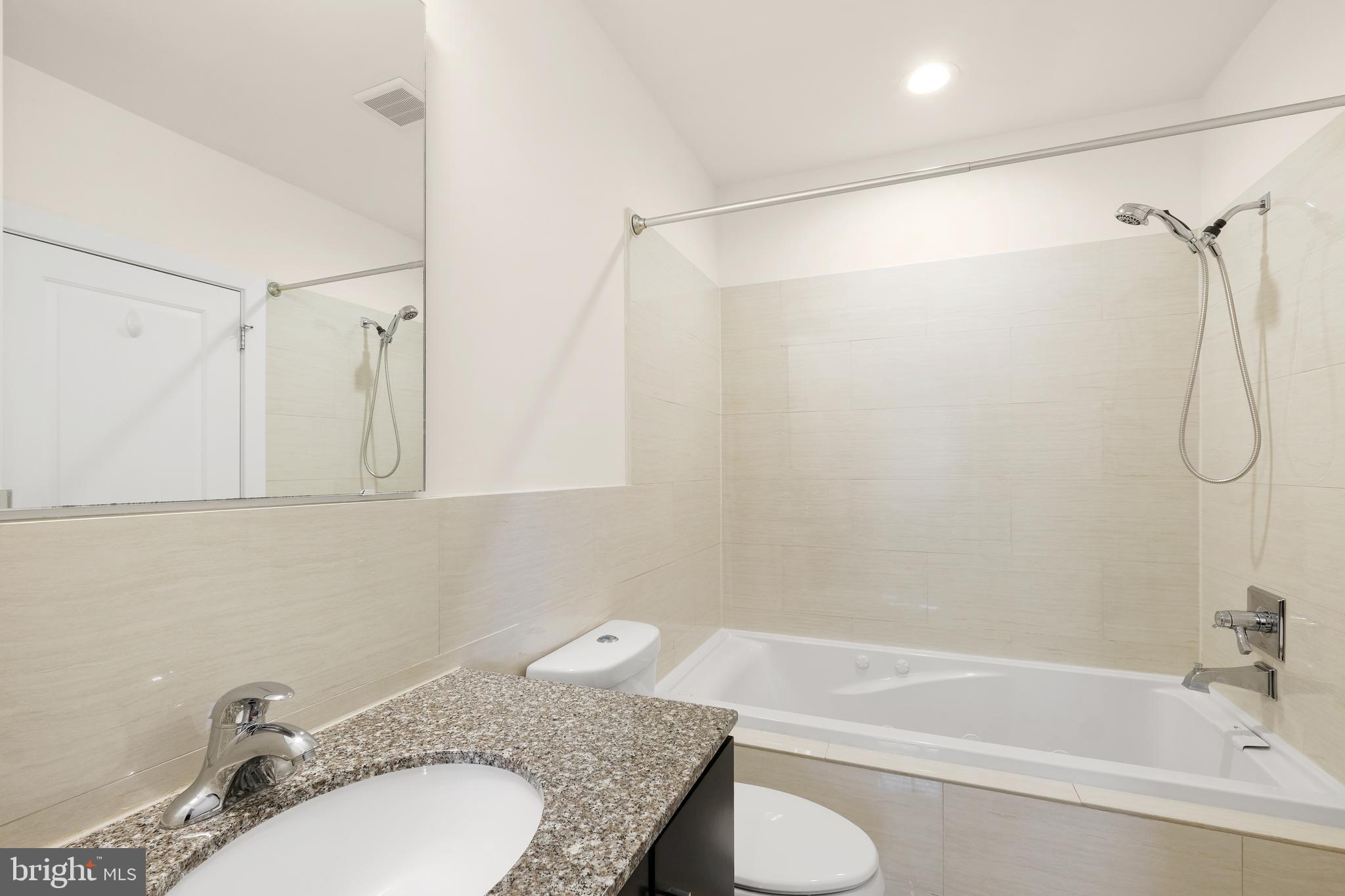 GRADUATE HOSPITAL - Residential