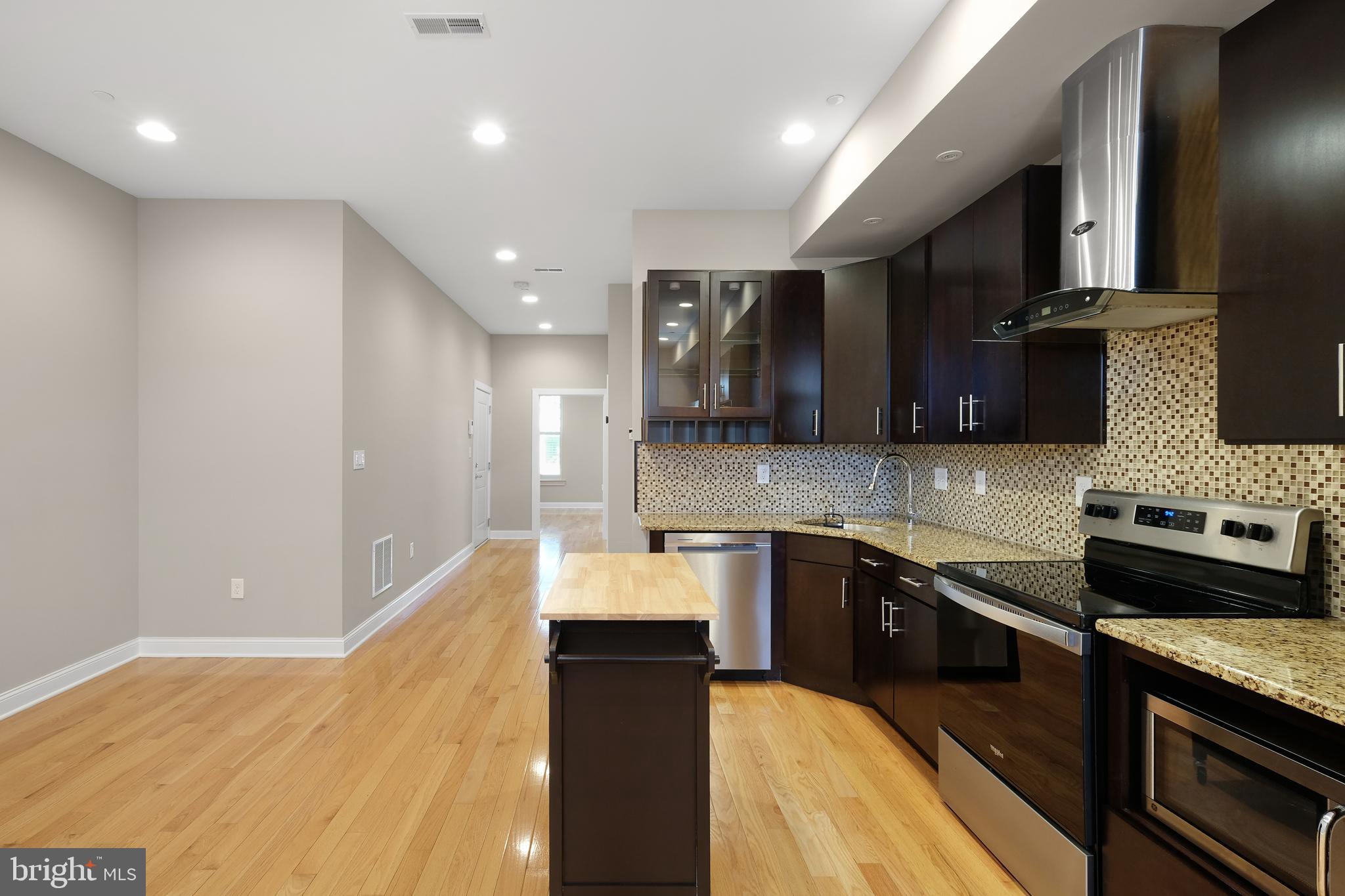 GRADUATE HOSPITAL - Residential