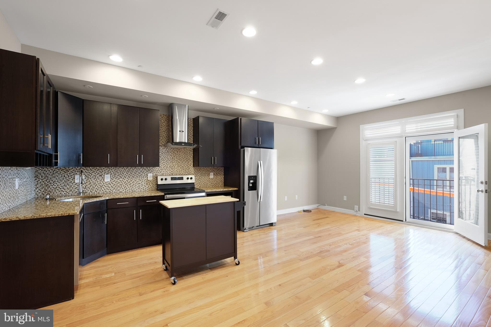 GRADUATE HOSPITAL - Residential