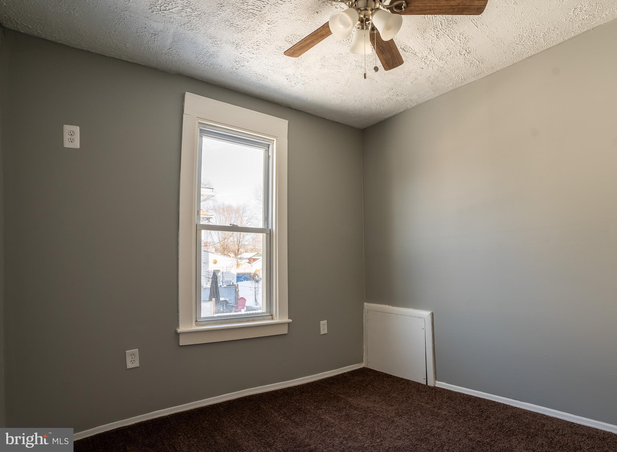 LINWOOD - Residential