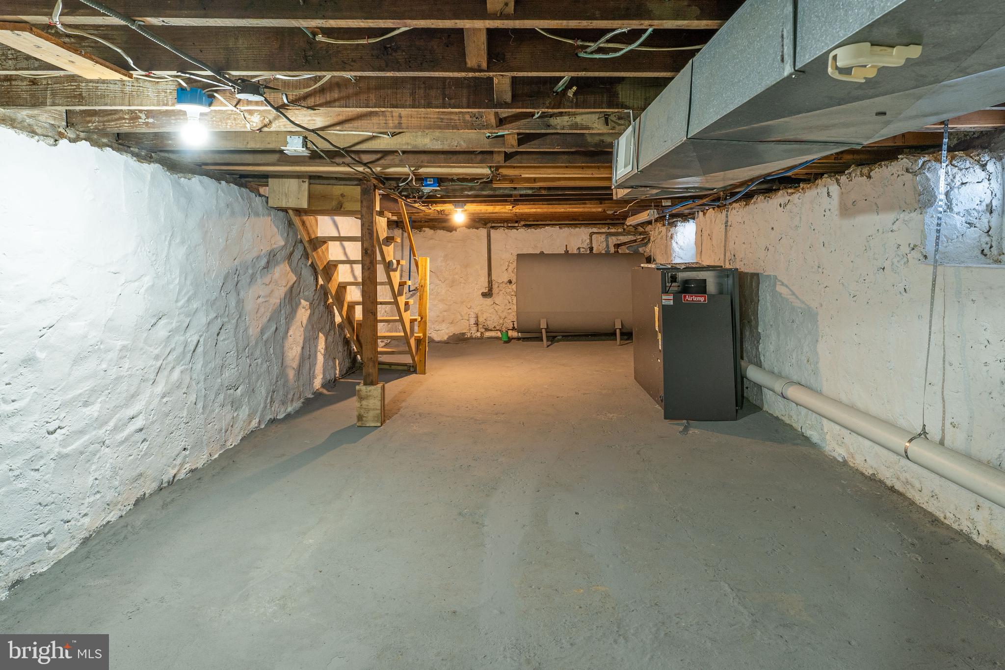 LINWOOD - Residential